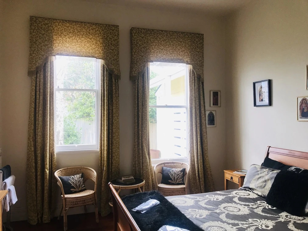 Prodigal Daughter Gourmet Lodge