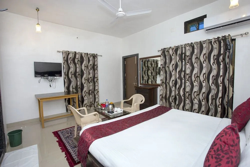 Narayan Niwas Resort