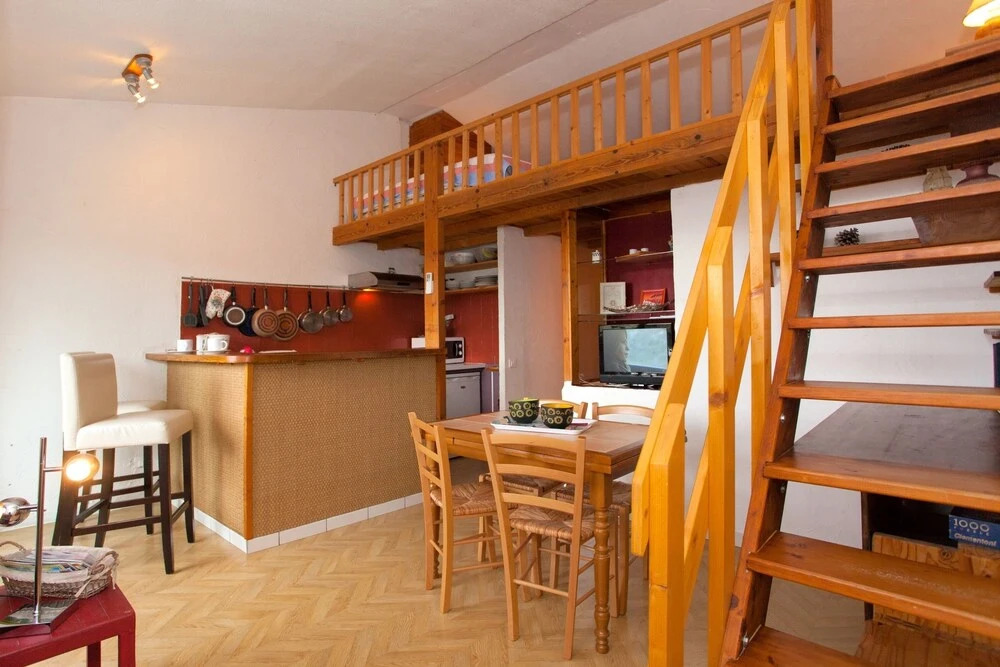 Apartment With 2 Bedrooms in Porticcio, With Wonderful Mountain View,