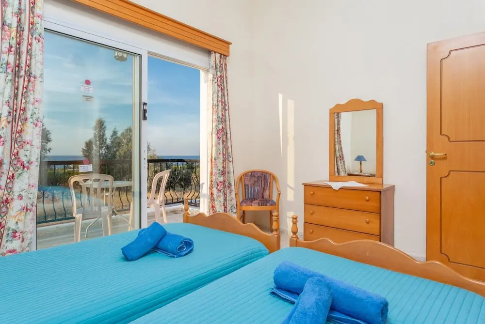 Villa Christos