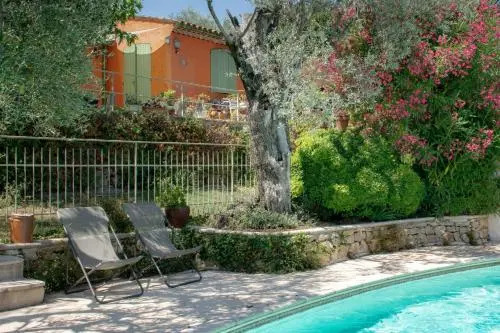 Le Clos des Oliviers 188 chemin du Hameau des Bourges 06650 Le Rouret