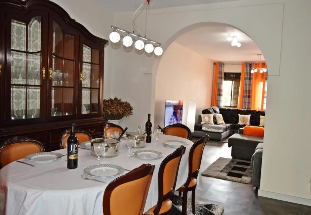 House in Funchal with panoramic view 2-6