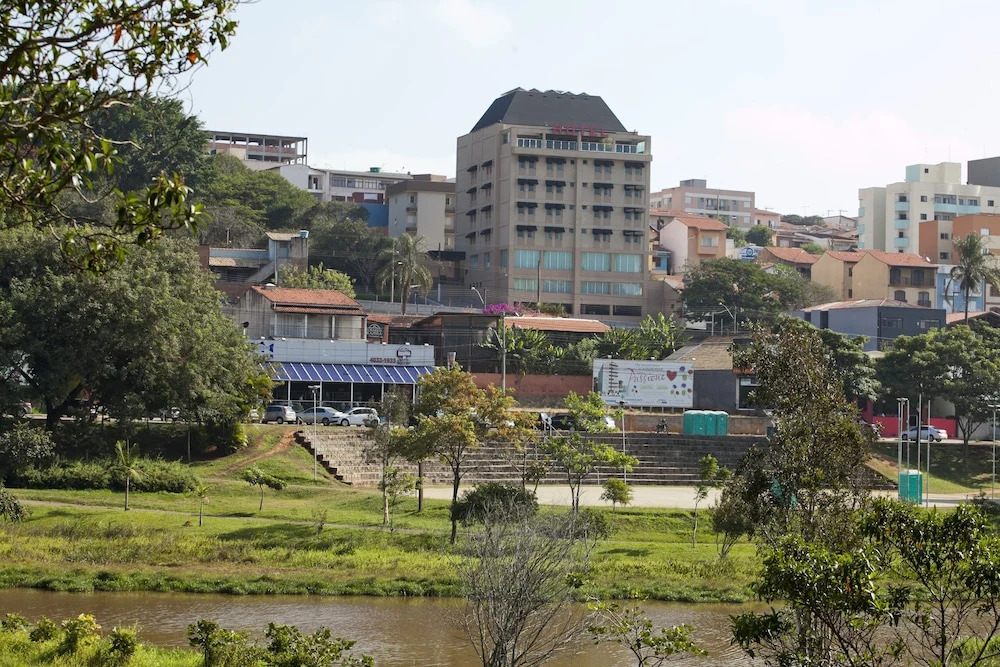 Padom Business Hotel
