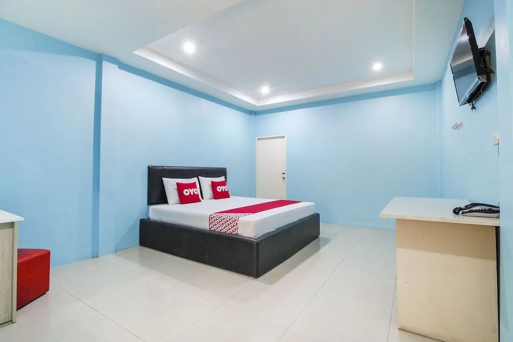 OYO 622 Sixsense Hotel (Vaccinated Staff)