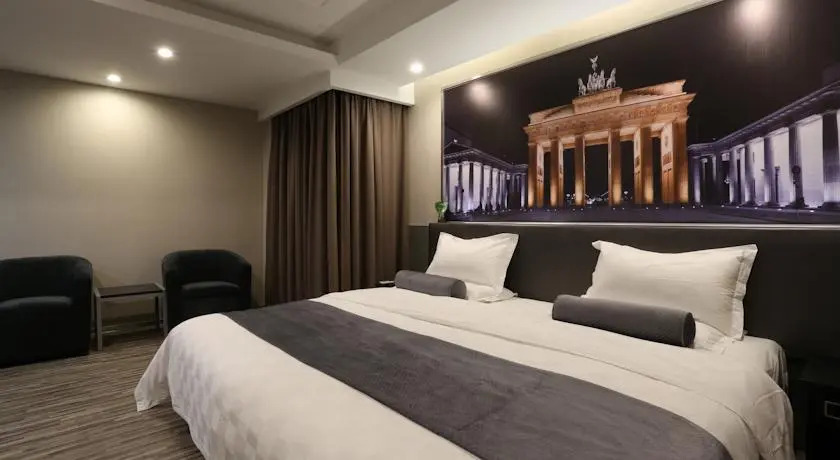 Fresh House Hotel