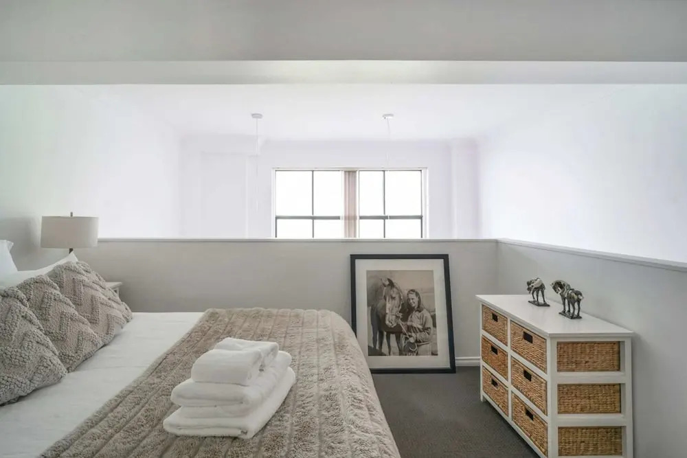 Loft Style Apartment in the Heart of Surry Hills