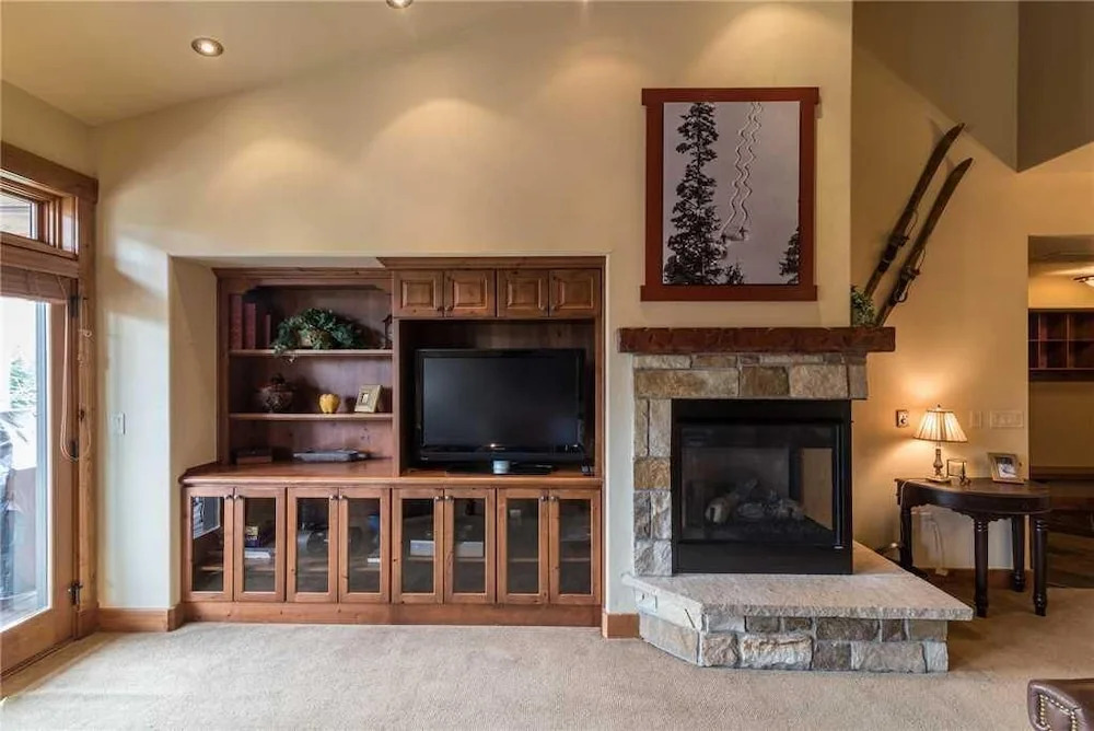 5306 Emerald Lodge, Trappeur's Crossing Apartment 4
