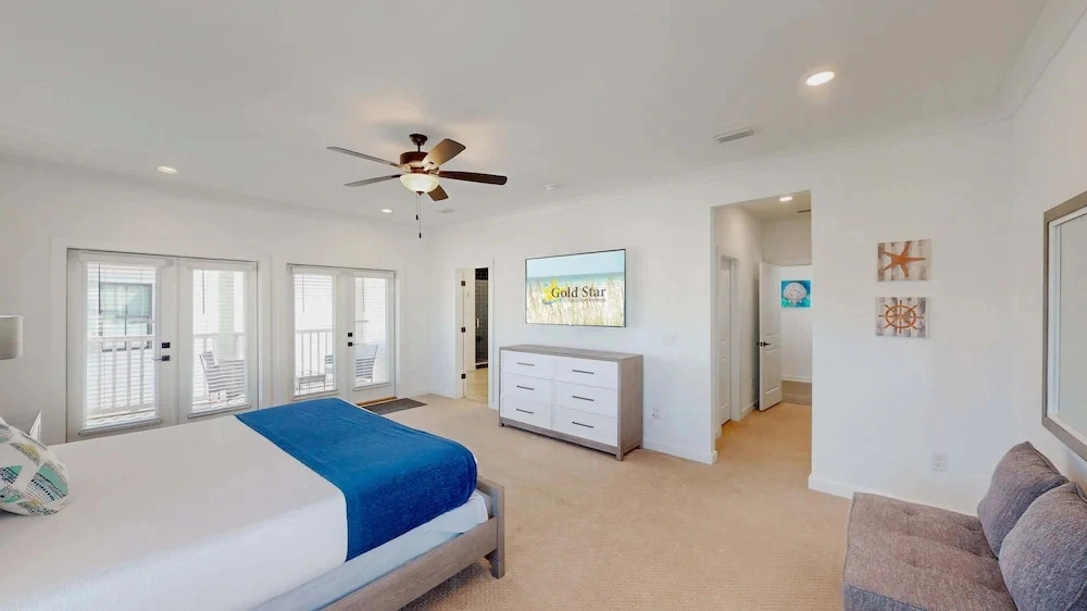 Luxury Pet-friendly Home With Game Room & Community Pool