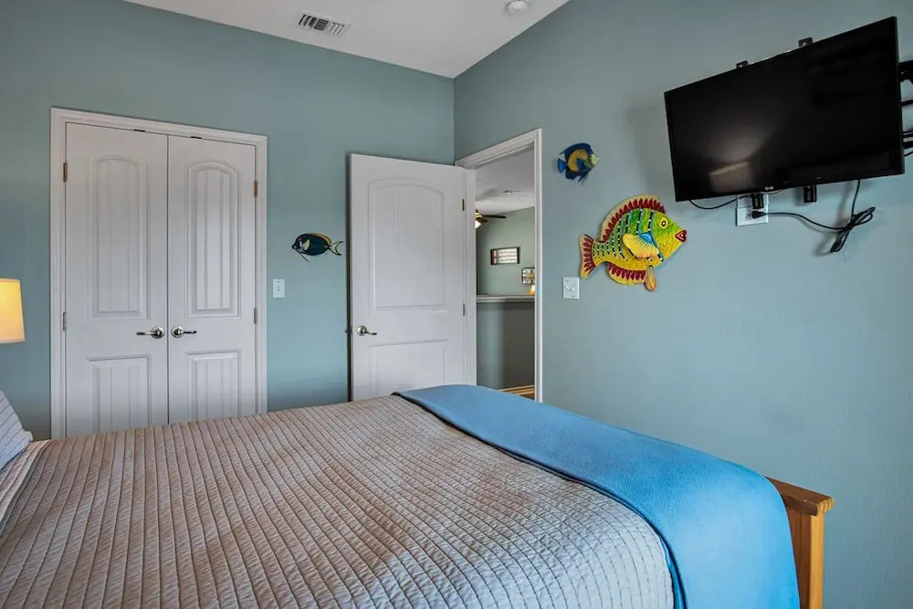 Sweet Retreat by Silver Sands Vacation Rentals