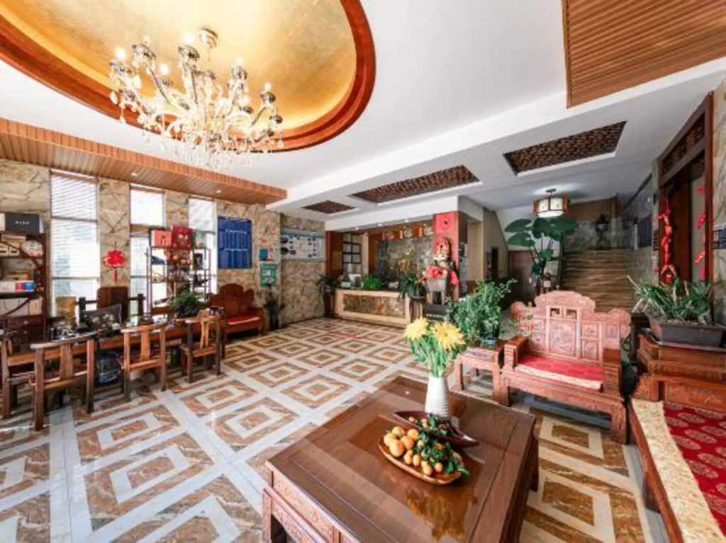 Ziyu Holiday Hotel (Lijiang Ancient City)