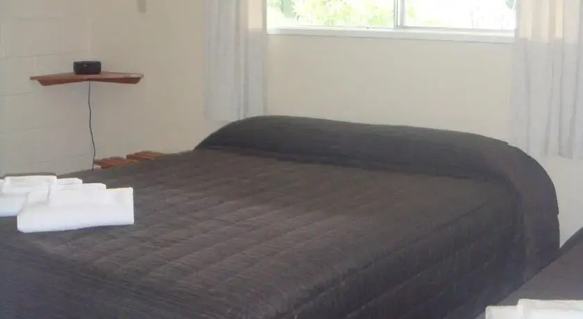 Wainui Beach Motel