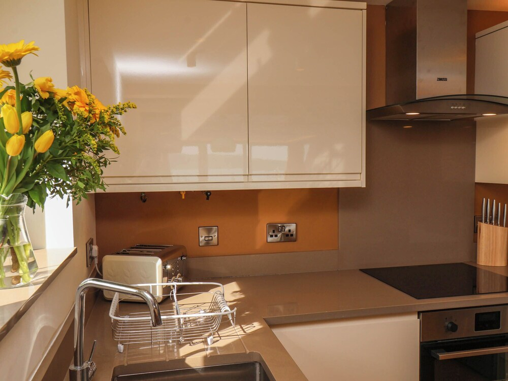 Apartment 3