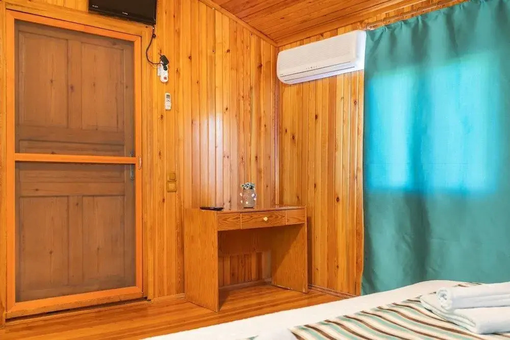 Çıralı Likya Yanartaş Bungalow