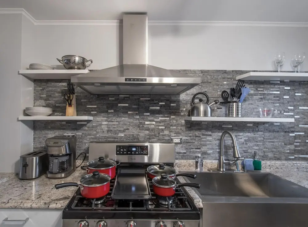 Grand Local Ave Luxury Apartments