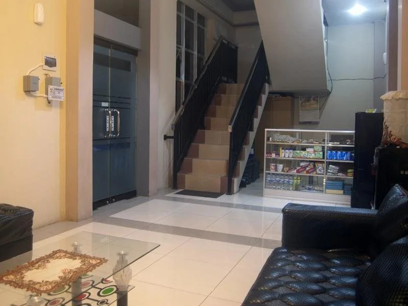 RedDoorz near Wisma Cahaya Abadi Sepinggan Airport Balikpapan