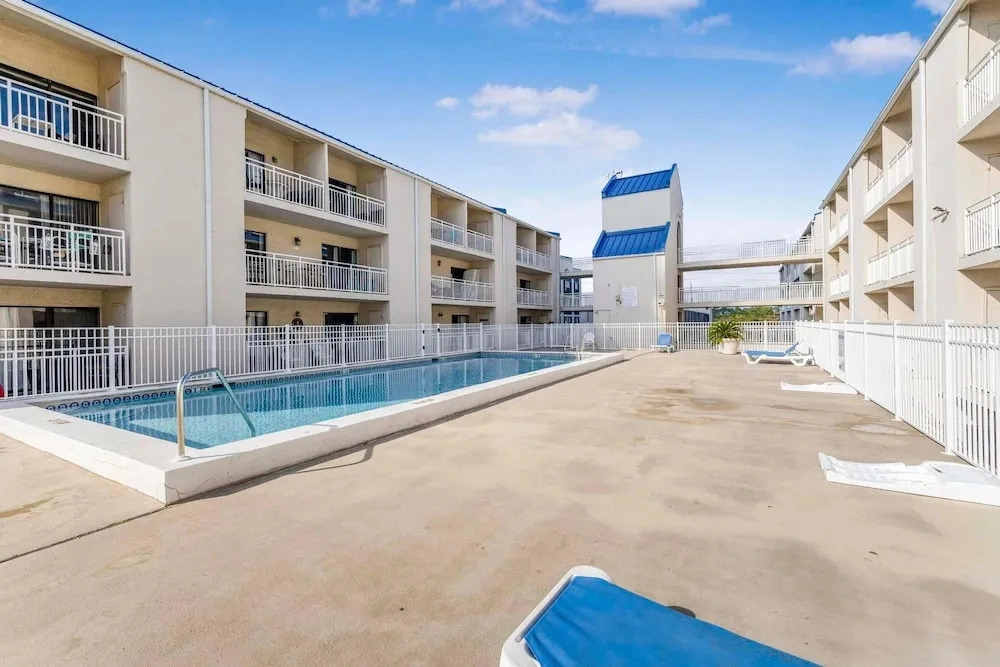 Sugar Beach 357