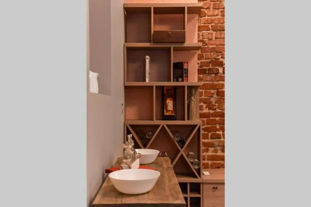 Sofia Dream Apartments - Wines of Bulgaria
