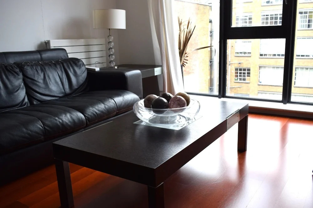 2 Bedroom Apartment in Old Street