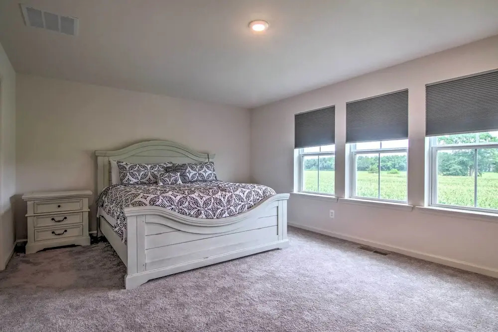4 Mi to Bethany Beach: Townhome w/ Screened Porch