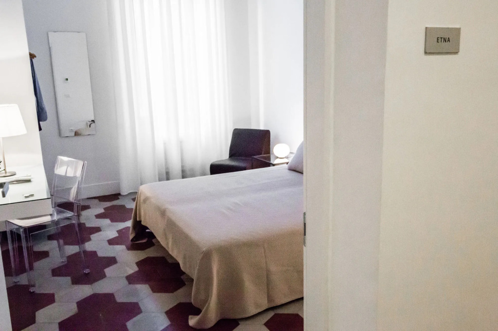 Rhegion B&B