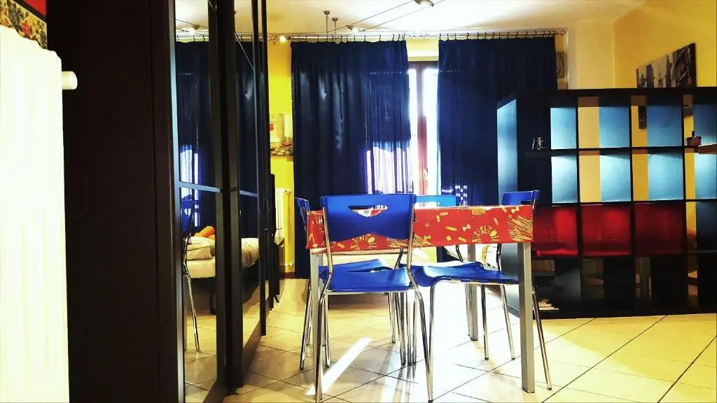Cozy Suite Rogoredo Apartment next to the metro and train station