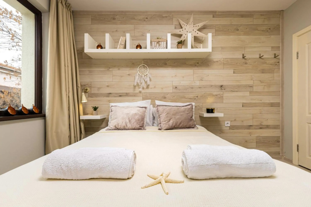 Luxury Central Apartment