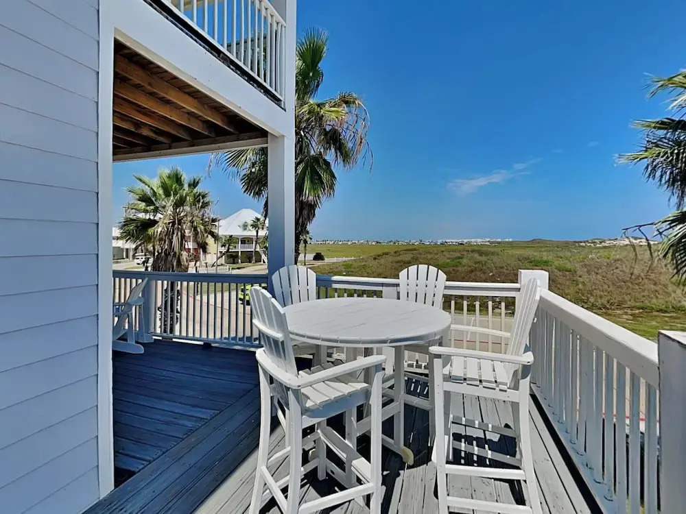 Mermaids Lair by Silver Sands Vacation Rentals