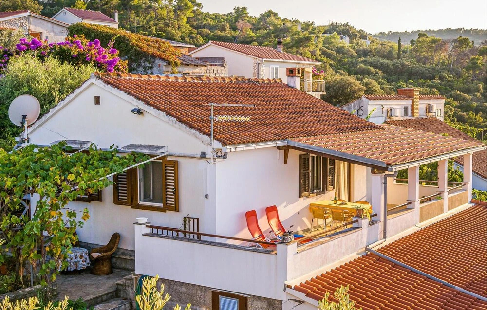Amazing Home in Necujam With Wifi and 2 Bedrooms