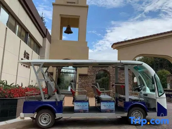 U-house Villa Hotel