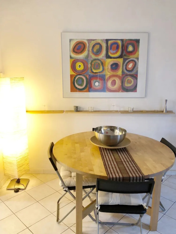 Apartment With Garden