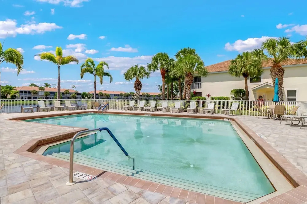 10118 Colonial Country Club Blvd #410