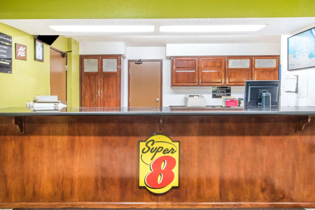 Super 8 by Wyndham Harlingen TX