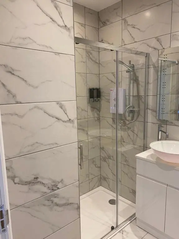 Belmont Apartment 2