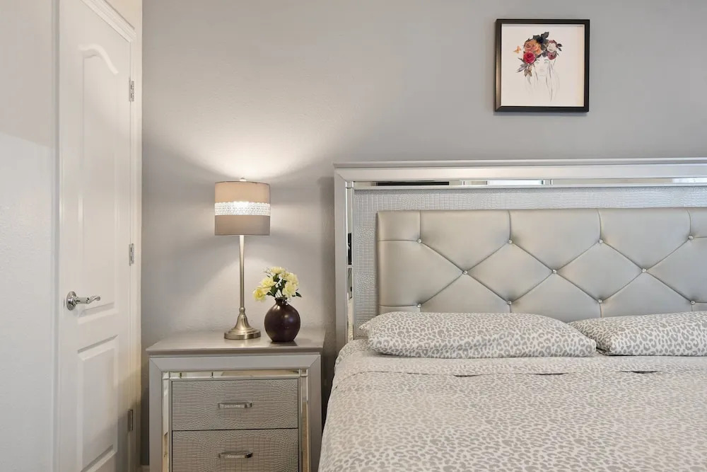 Special Offer Elegant Villa Close to Disney World