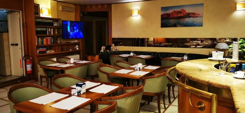 New Alexander Hotel