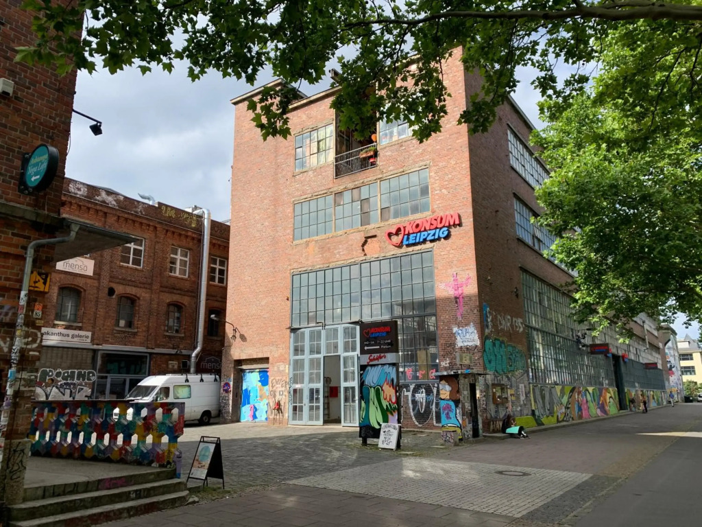 cosy and modern in vibrant west leipzig