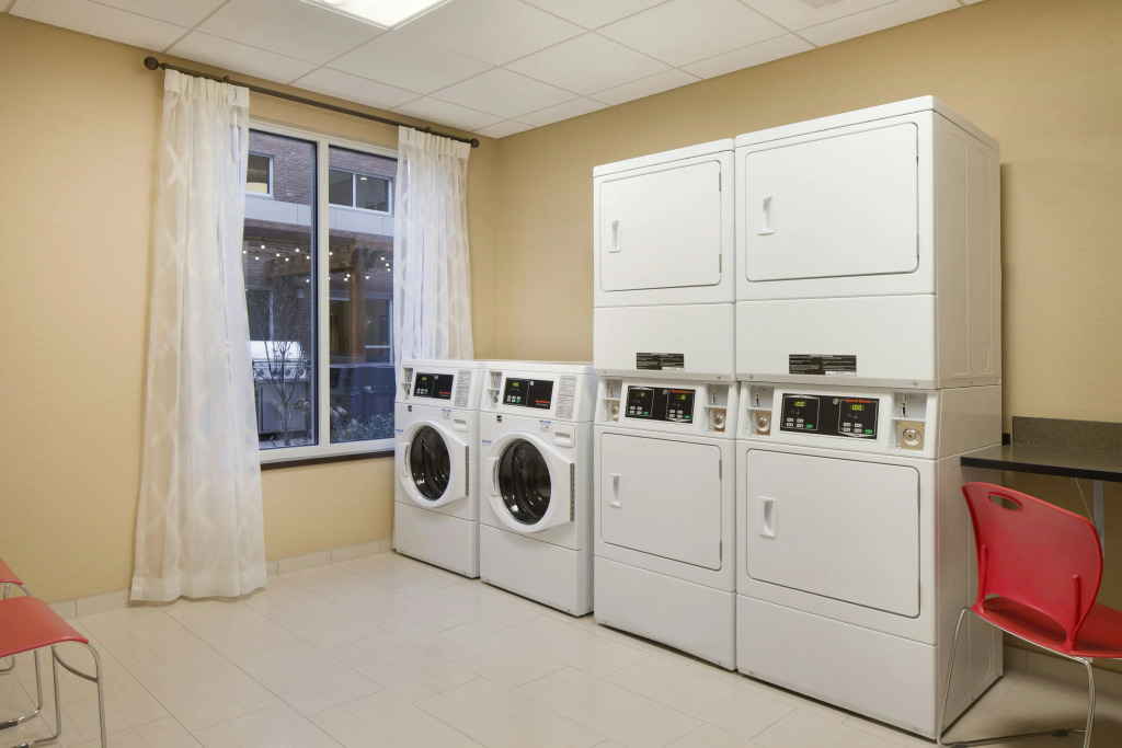 Homewood Suites by Hilton Kalamazoo-Portage