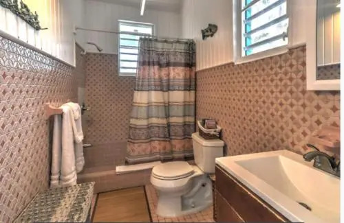 Barefoot Bungalow