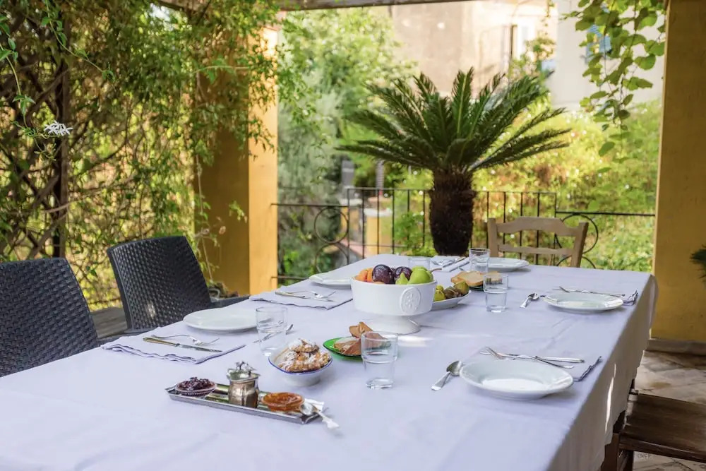 Palazzo Previtera Rooms & Restaurant