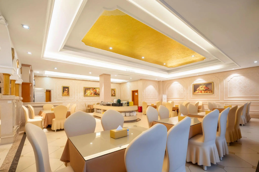 Vienna Hotel Shenzhen Gongming Nanhuan Road