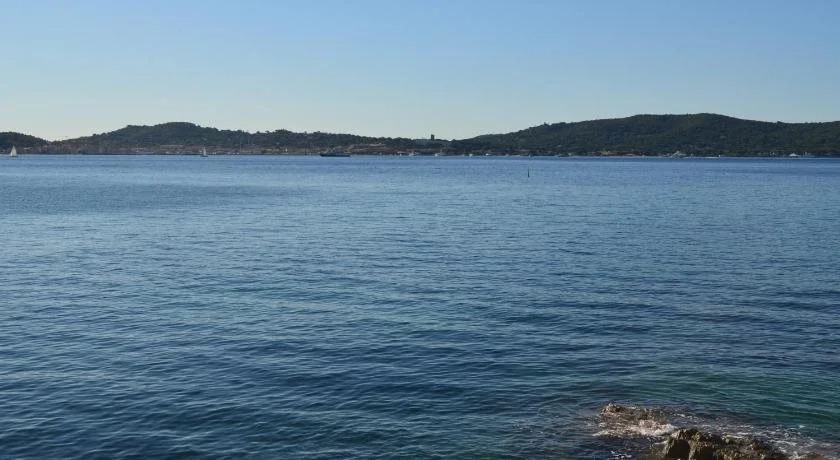 Villa Pointe Alègre
