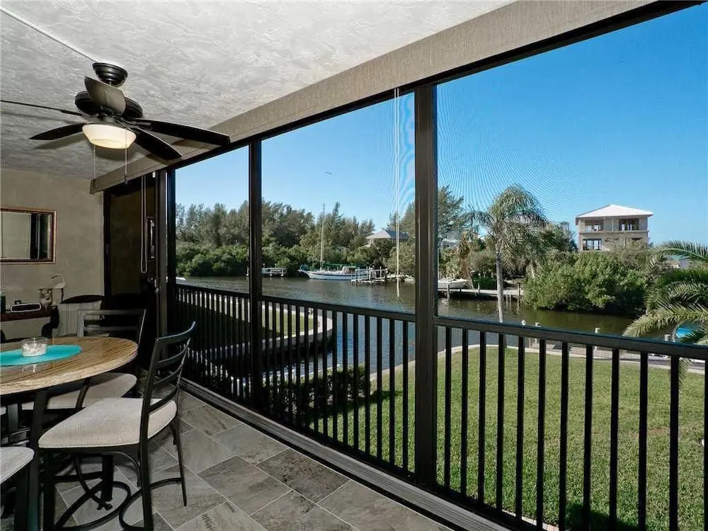 Inlet 21 - Two Bedroom Condo