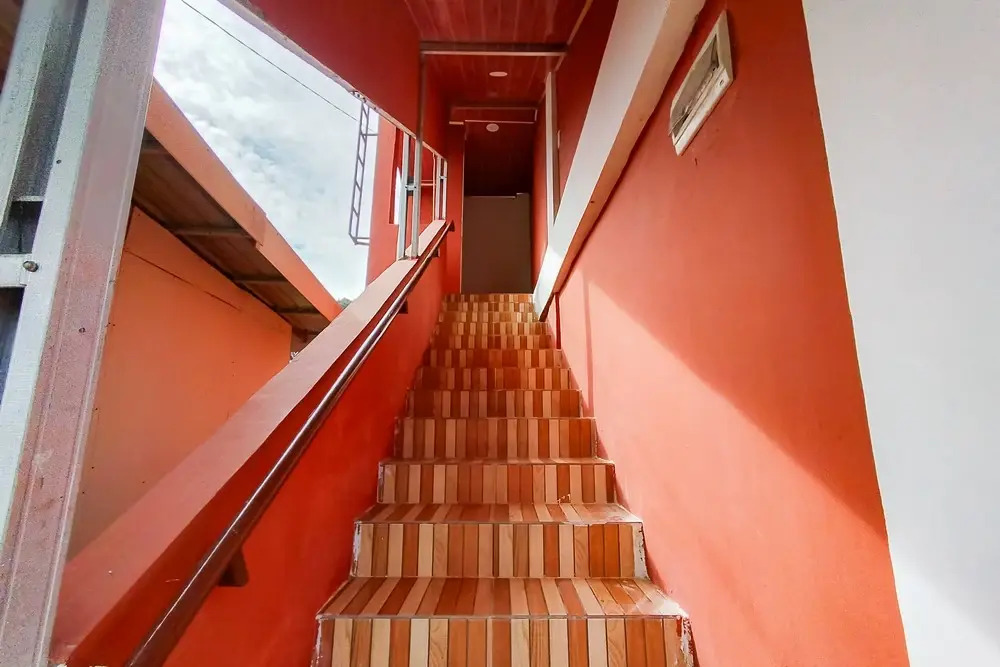 Girik Brekit Mitra RedDoorz