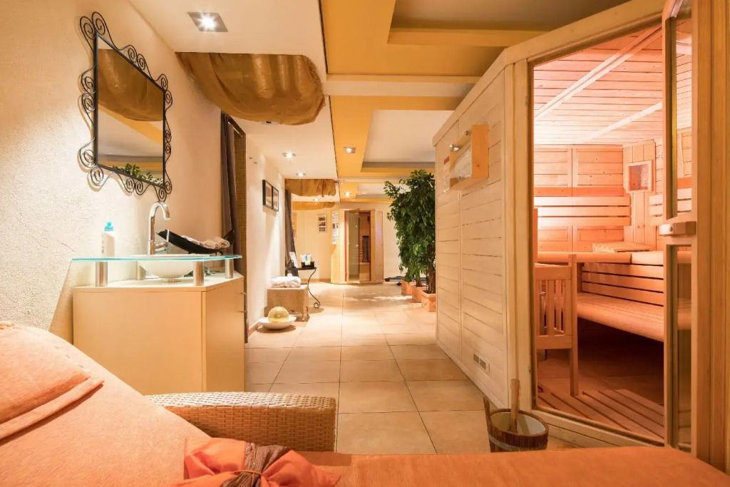 Hotel Isartor