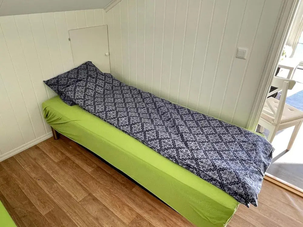 6 person holiday home in ETNE