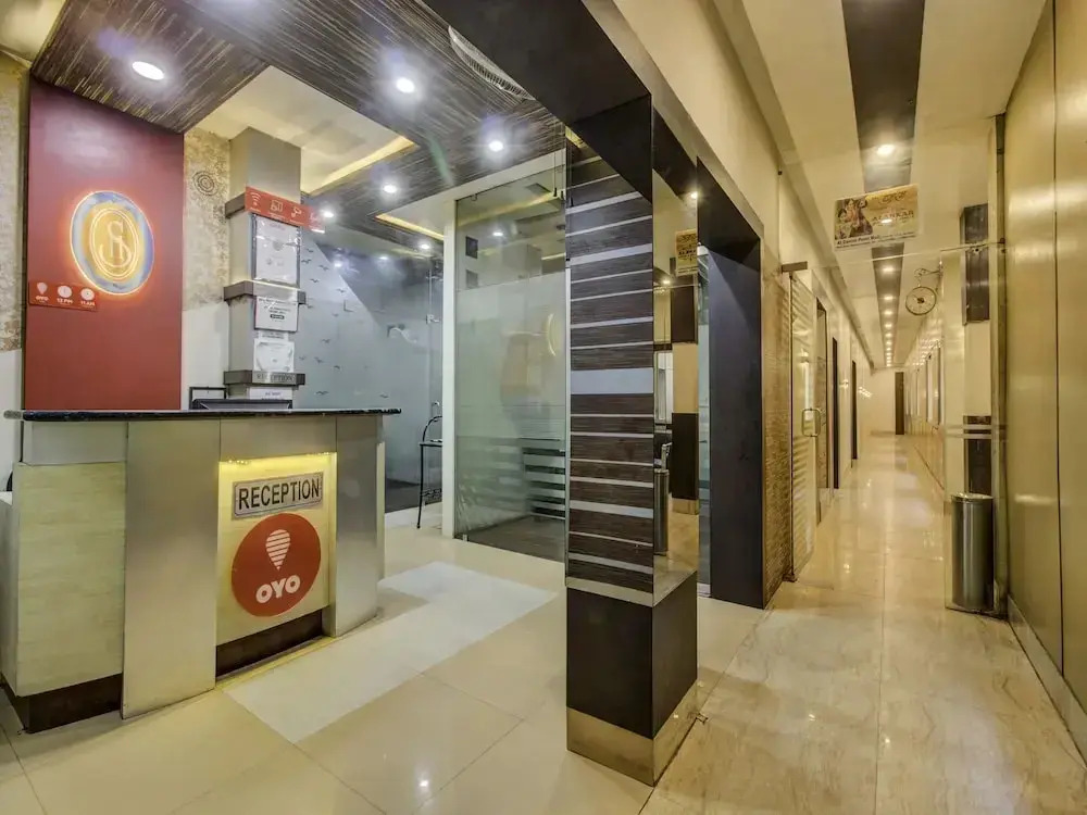 Savoy Hotel By OYO Rooms