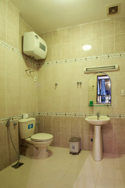 Leuleu Hostel