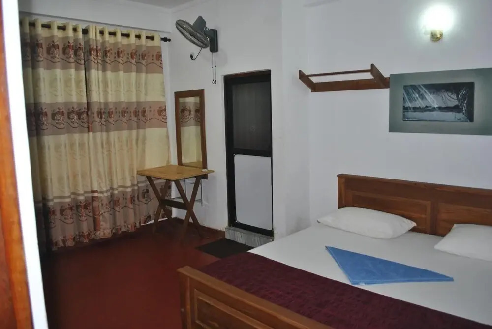 Senora Guest House