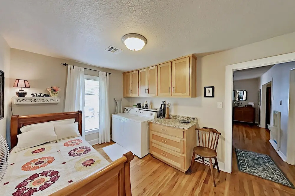 707wosp7 2 Bedroom Home