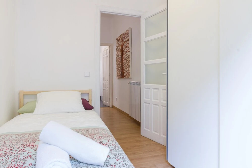 Room to Rent Plaza de España-Princesa